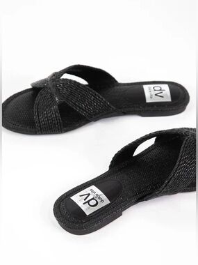 Dolce Vita Geeya Raffia Criss Cross Strap Slide Sandals